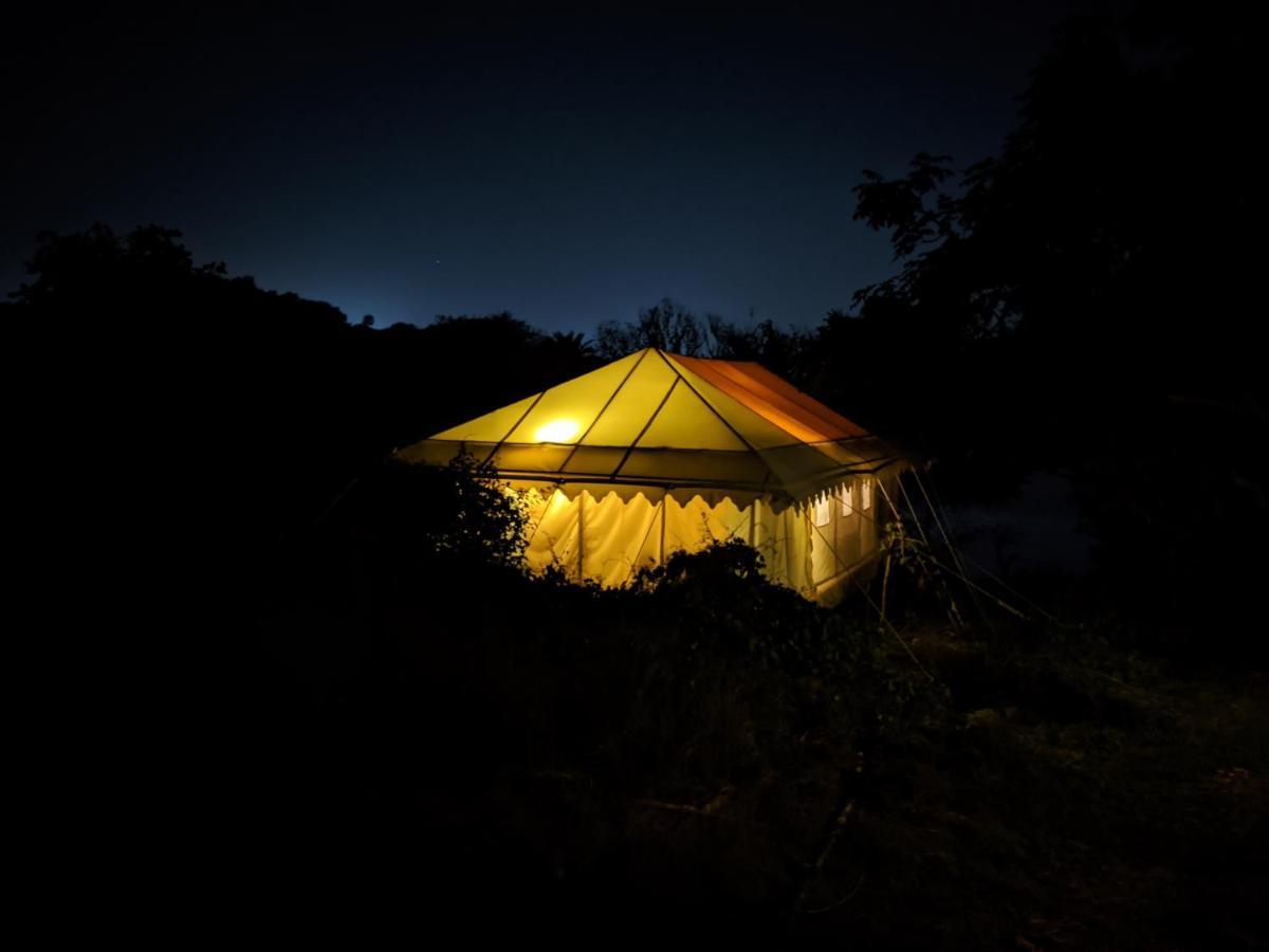 Dera Baghdarrah Nature Retreat Udaipur Ngoại thất bức ảnh