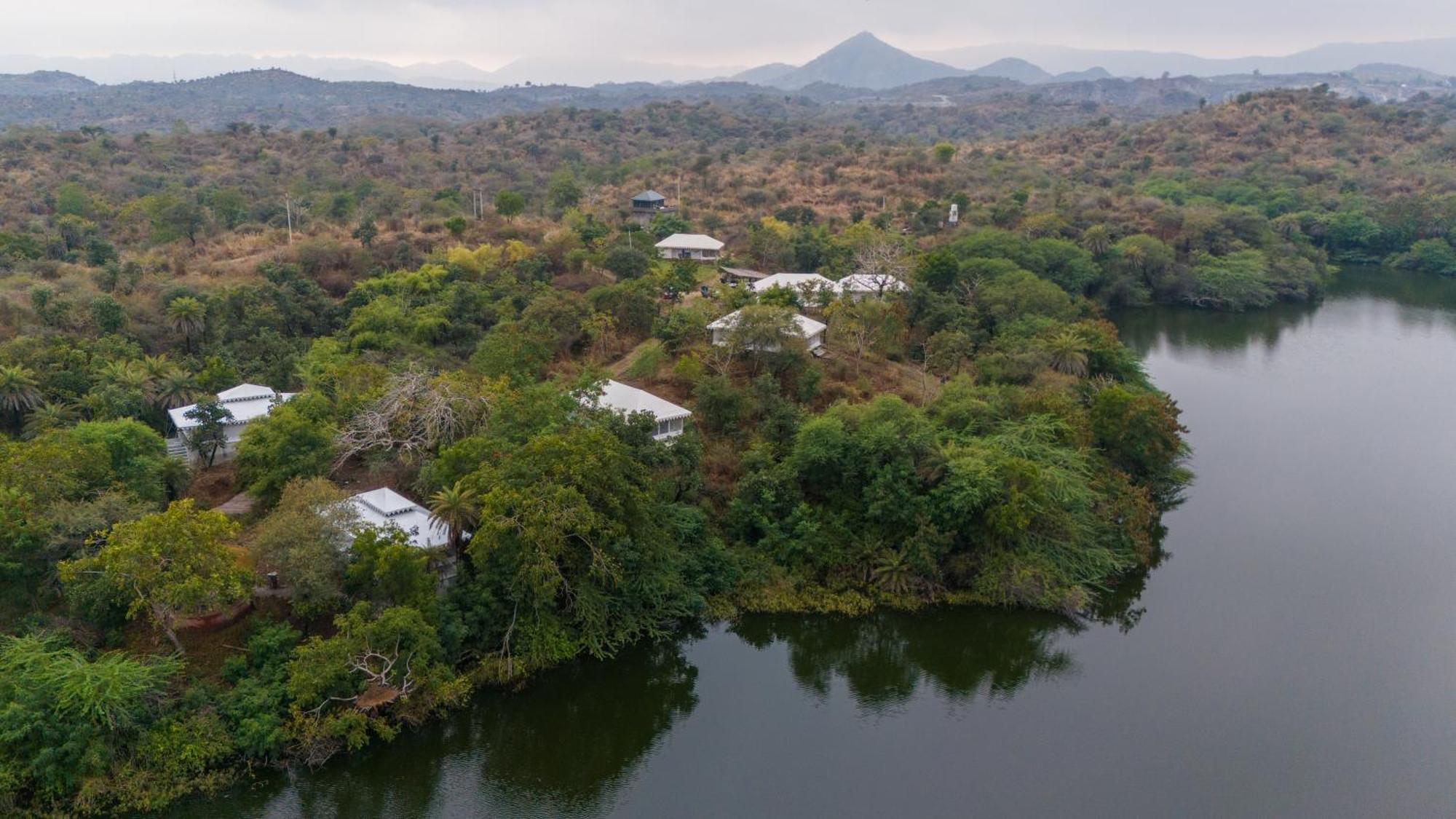 Dera Baghdarrah Nature Retreat Udaipur Ngoại thất bức ảnh